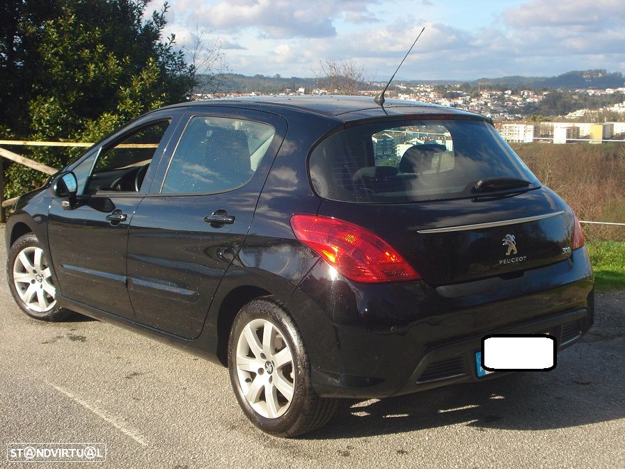 Peugeot 308 1.6 HDi Executive - 4