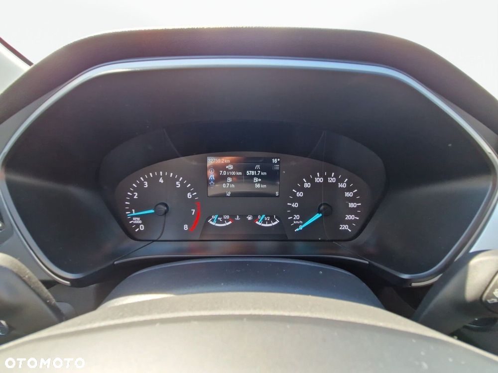 Ford Kuga - 18