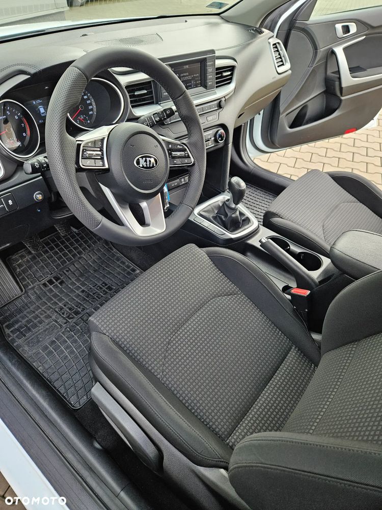 Kia Ceed 1.4 T-GDI S - 5