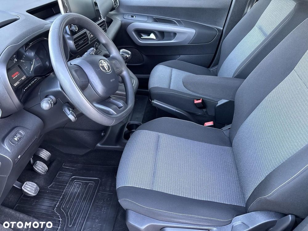 Toyota Proace City Verso 1.5 D-4D Business - 12