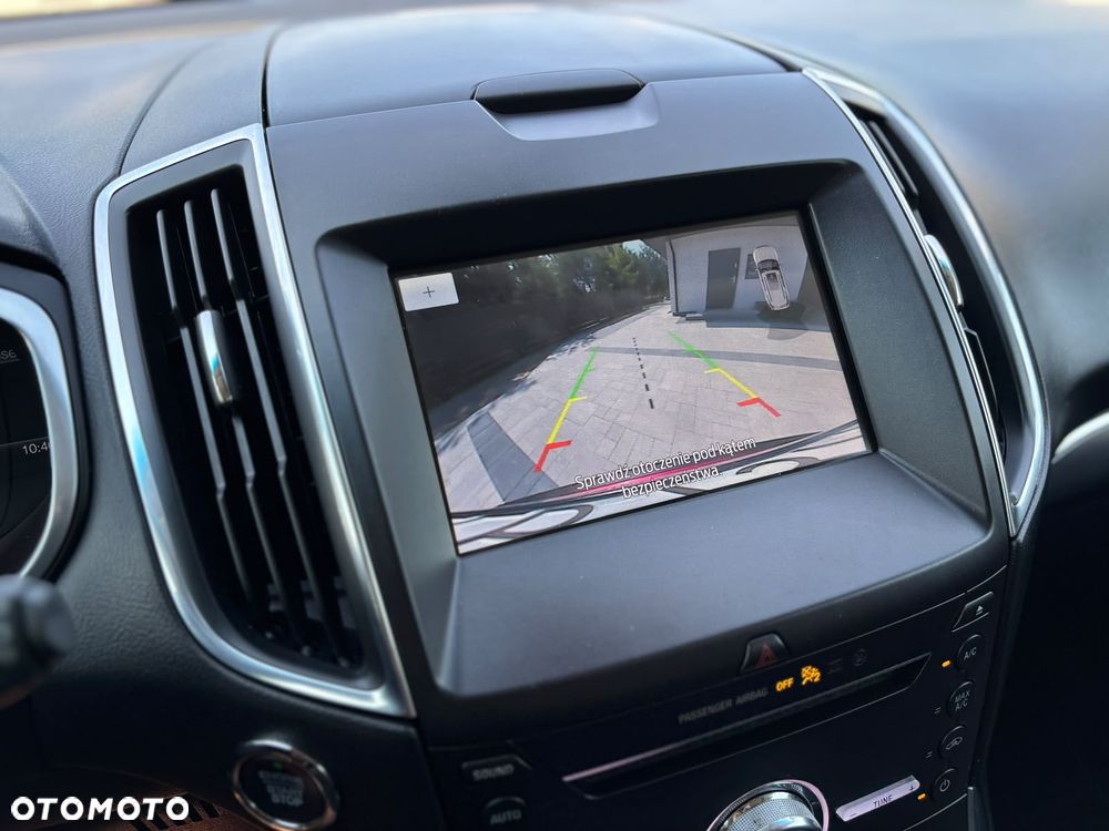 Ford Edge - 19