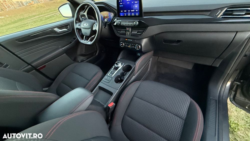 Ford Kuga 2.5 Duratec FHEV ST-LINE - 20