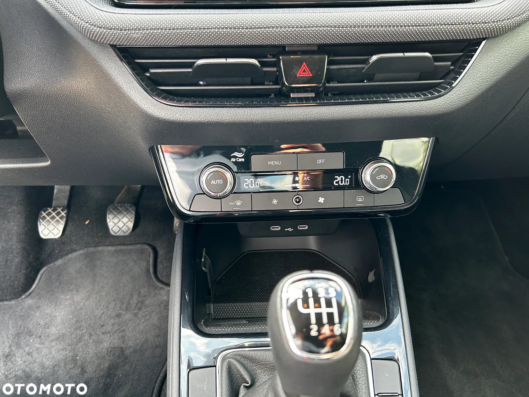 Skoda Fabia 1.0 TSI Selection - 24