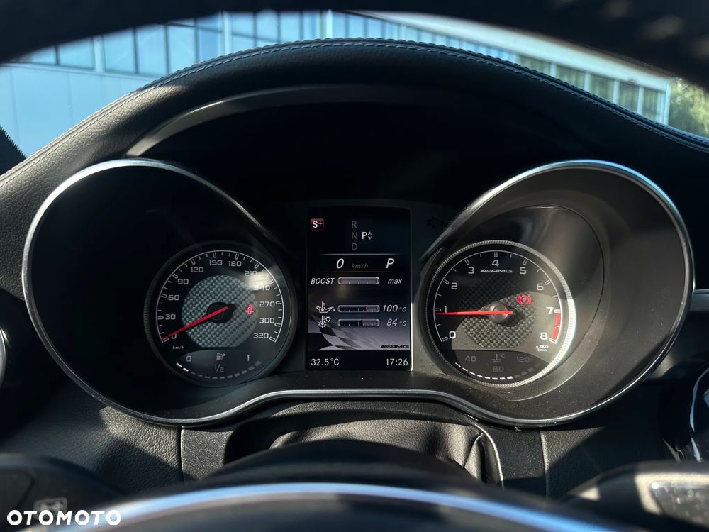 Mercedes-Benz Klasa C AMG 63 S - 4