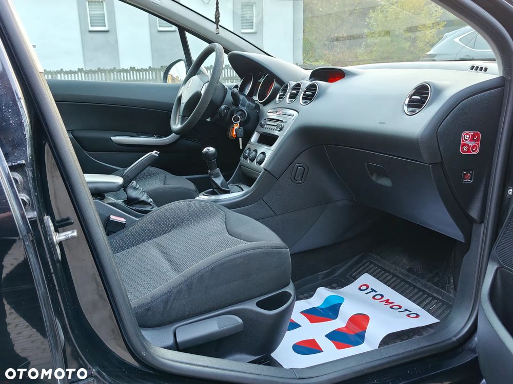 Peugeot 308 1.6 Premium - 21