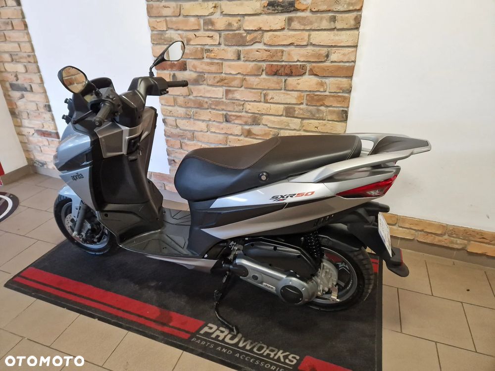 Aprilia SX - 10