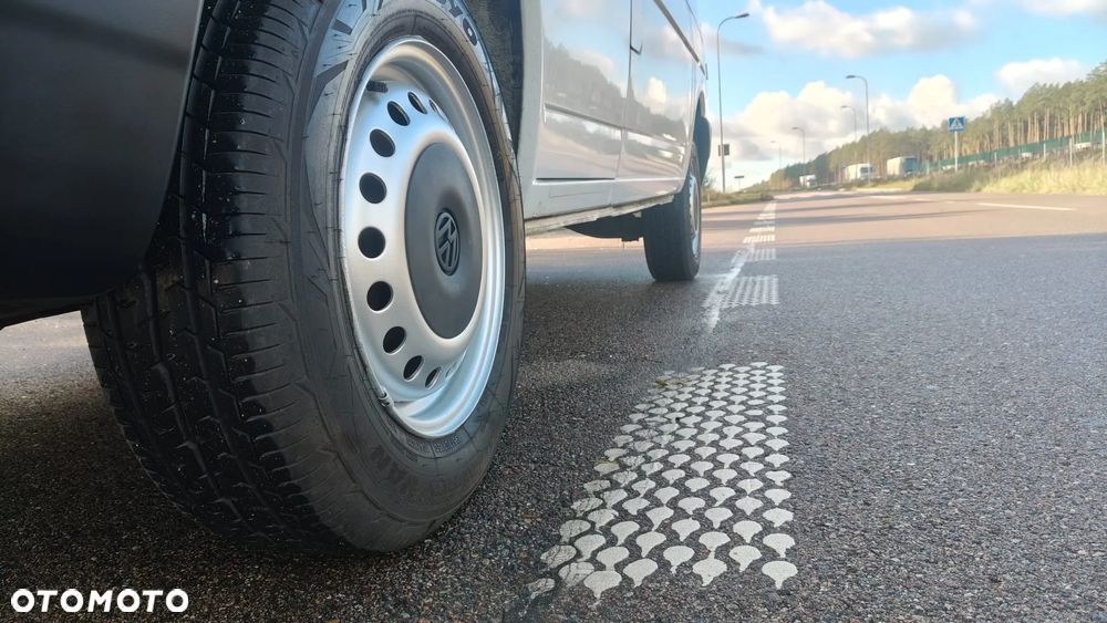 Volkswagen Transporter - 8