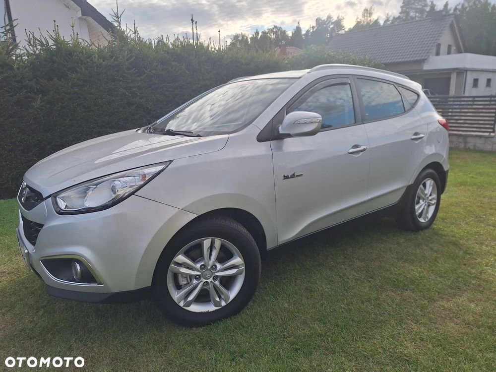Hyundai ix35 1.7 CRDi 2WD blue Finale Silver - 3