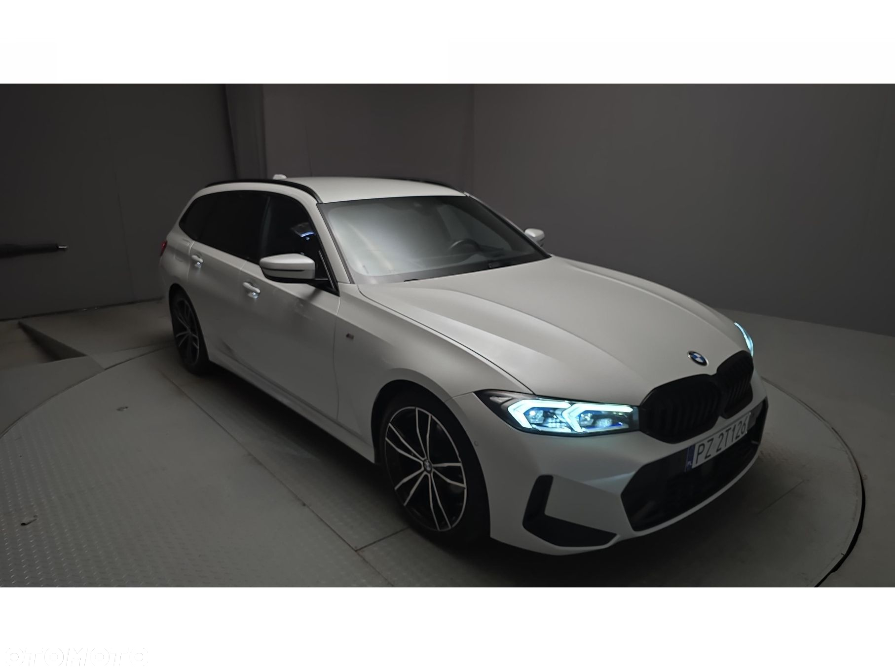 BMW Seria 3 - 26