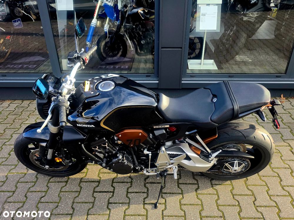 Honda CB - 7