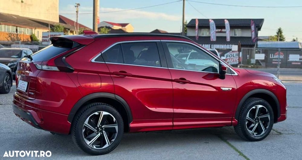 Mitsubishi Eclipse-Cross - 10