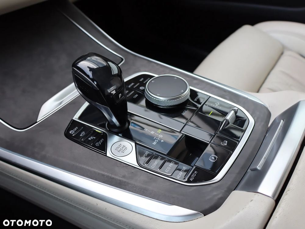 BMW X5 xDrive30d - 19