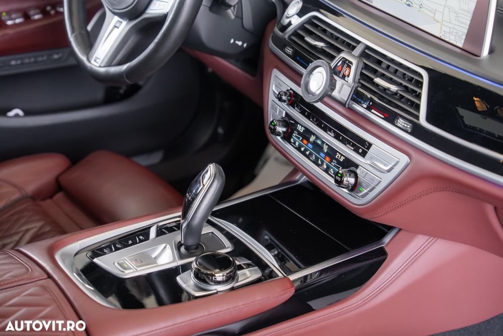 BMW Seria 7 745Le xDrive - 16