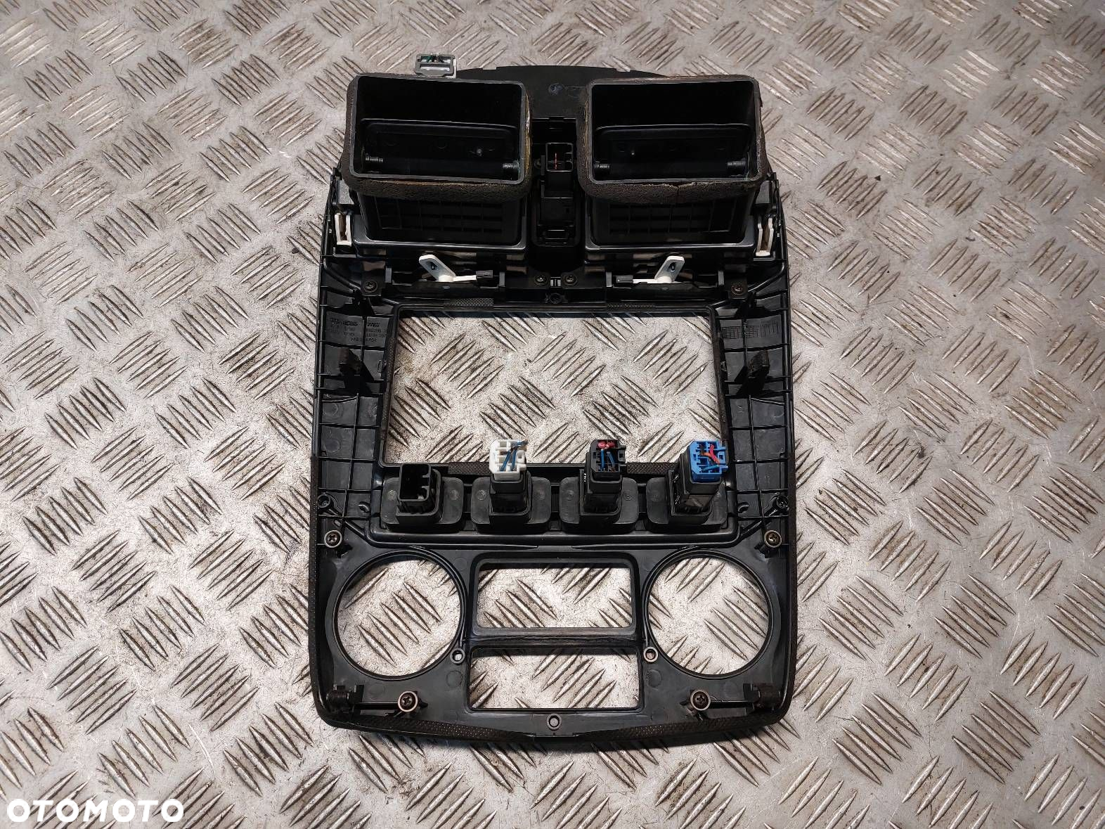 RAMKA PANELU NAWIEWU KONSOLA ŚRODKOWA KIA CERATO I 94500-2F100 - 4
