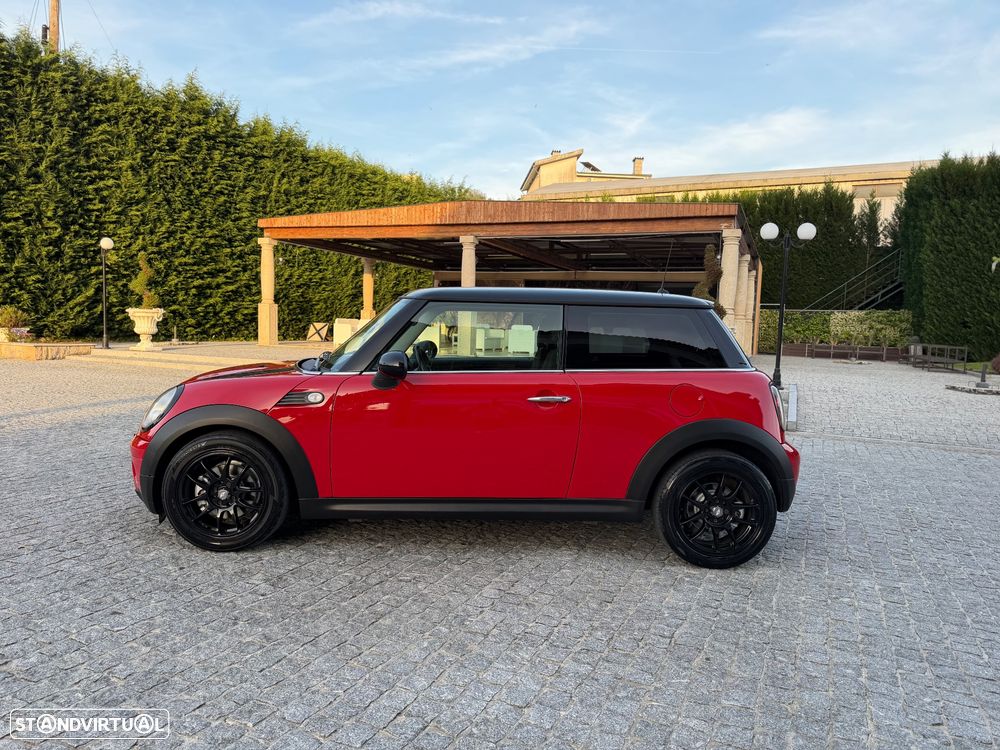 MINI 3 Portas Cooper D - 10