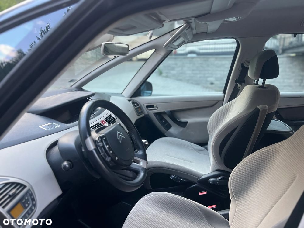 Citroën C4 Grand Picasso 1.8i Impress - 10