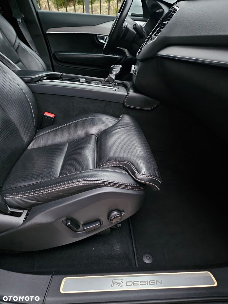 Volvo XC 90 D5 AWD R-Design - 20
