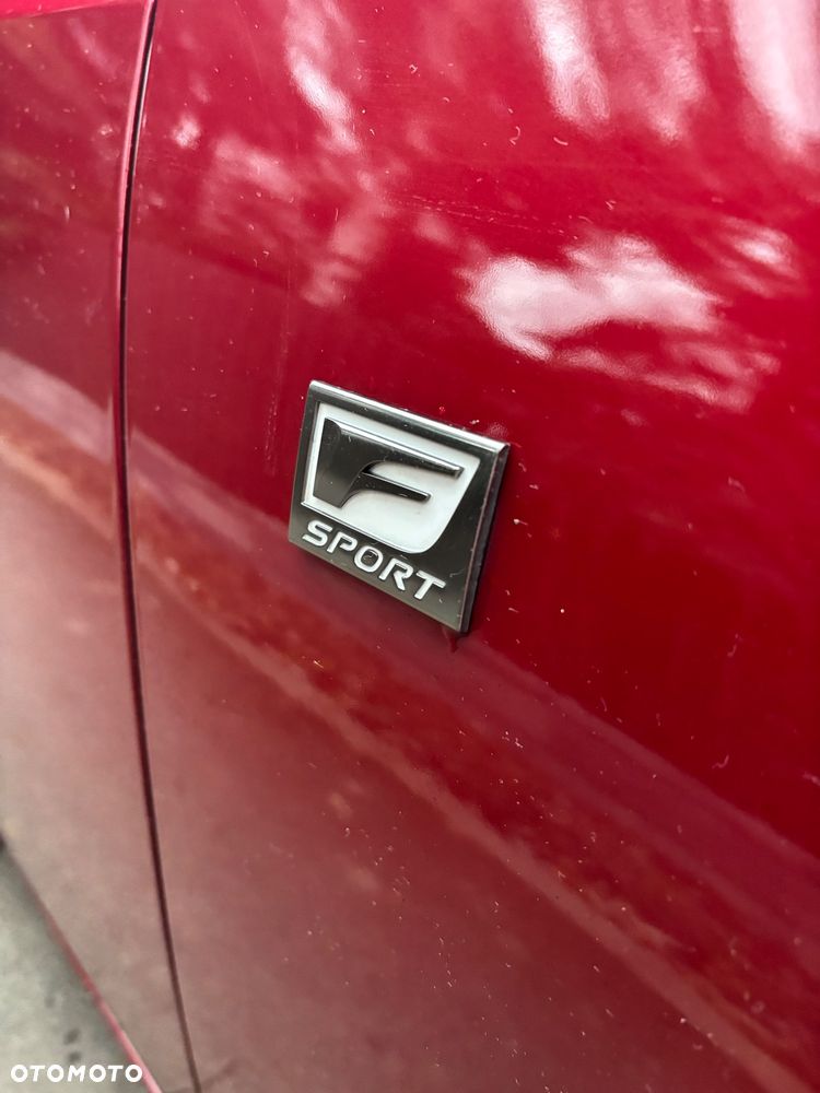 Lexus IS 200t / 300 F Sport - 21