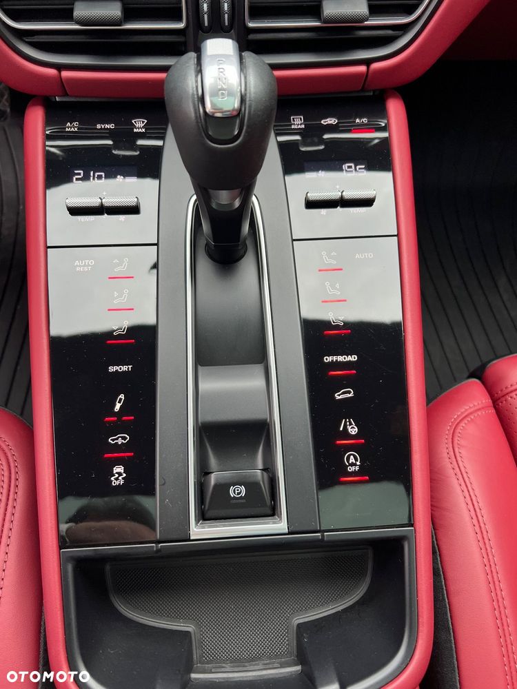 Porsche Macan Standard - 5