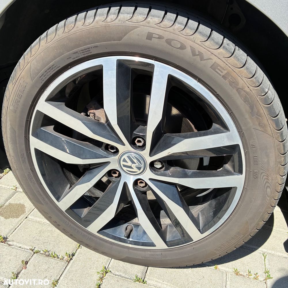 Volkswagen Golf 2.0 TDI DSG Comfortline - 11