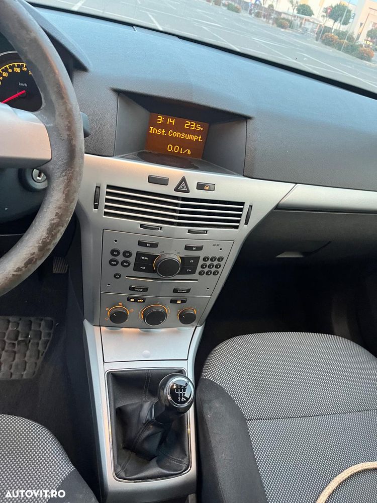 Opel Astra - 8