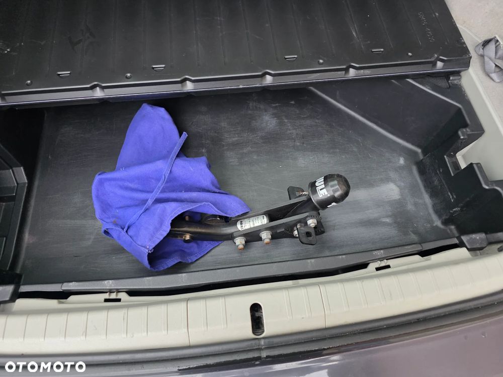 Toyota Prius - 17
