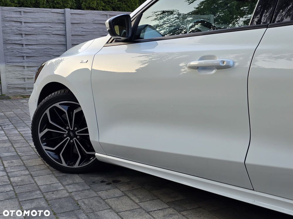 Ford Focus - 12