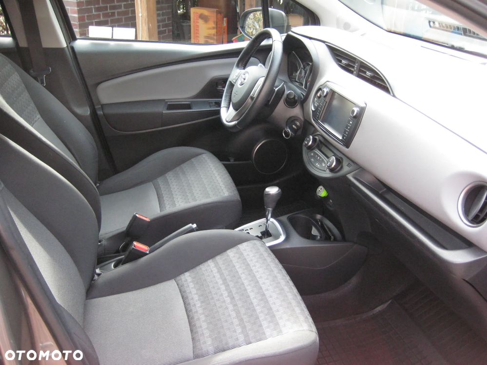 Toyota Yaris - 9
