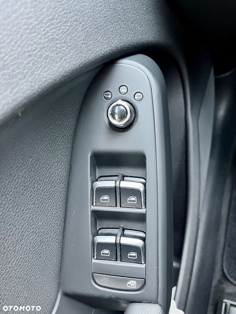 Audi A4 Allroad - 31