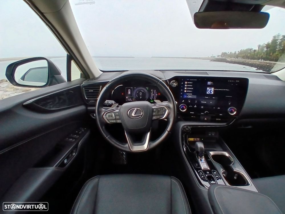 Lexus NX 450h+ - 15