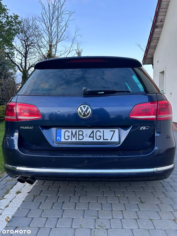 Volkswagen Passat 2.0 TDI Highline R-Style DSG - 3