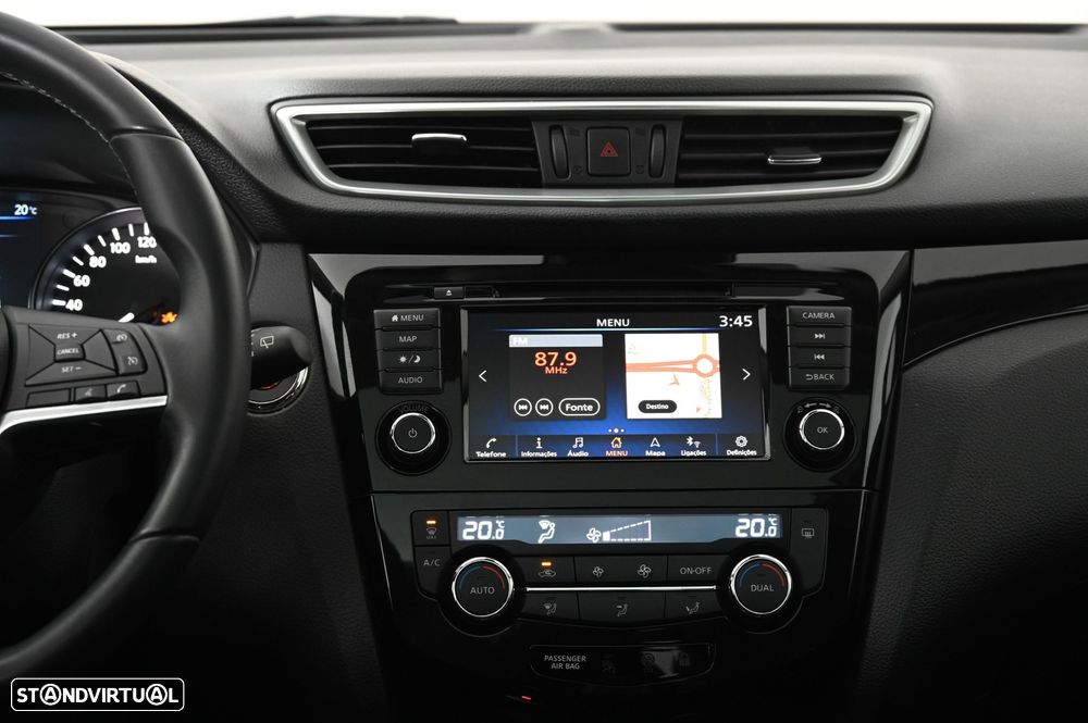 Nissan Qashqai 1.5 dCi N-Connecta - 21