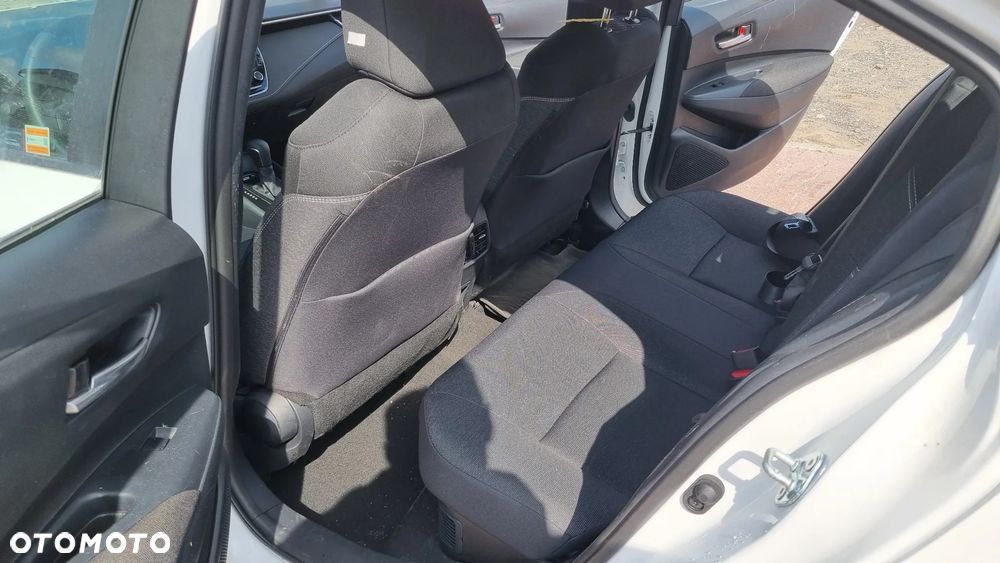 Toyota Corolla 1.8 Hybrid Active - 19