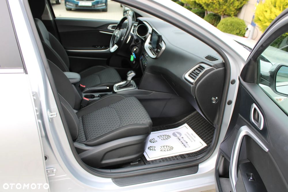 Kia Ceed 1.4 T-GDI GT-Line DCT - 29