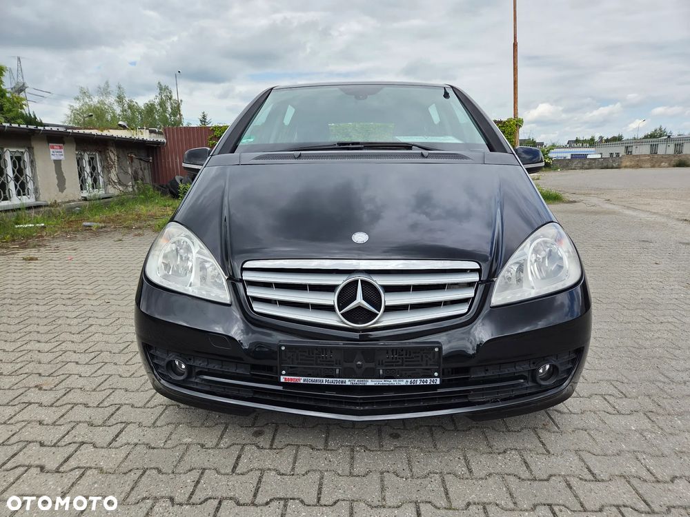 Mercedes-Benz Klasa A 160 BlueEFFICIENCY Elegance - 3