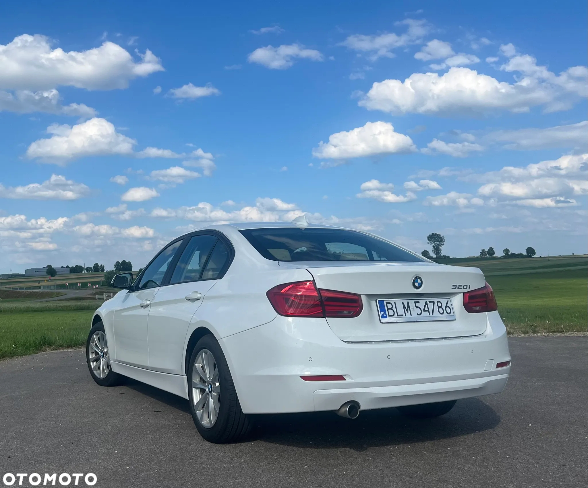 BMW Seria 3 320i - 7