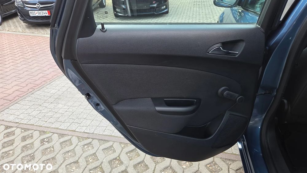 Opel Astra - 26