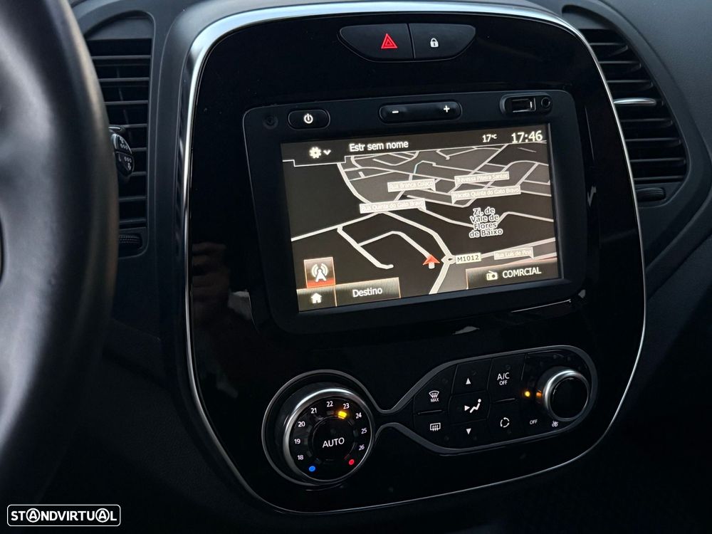 Renault Captur 0.9 TCE Exclusive XMOD - 14