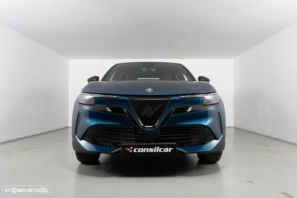 Alfa Romeo Junior Elletrica 50 kWh Launch Edition - 4