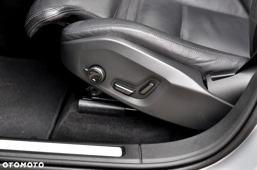 Volvo XC 60 B4 D Geartronic Inscription - 14