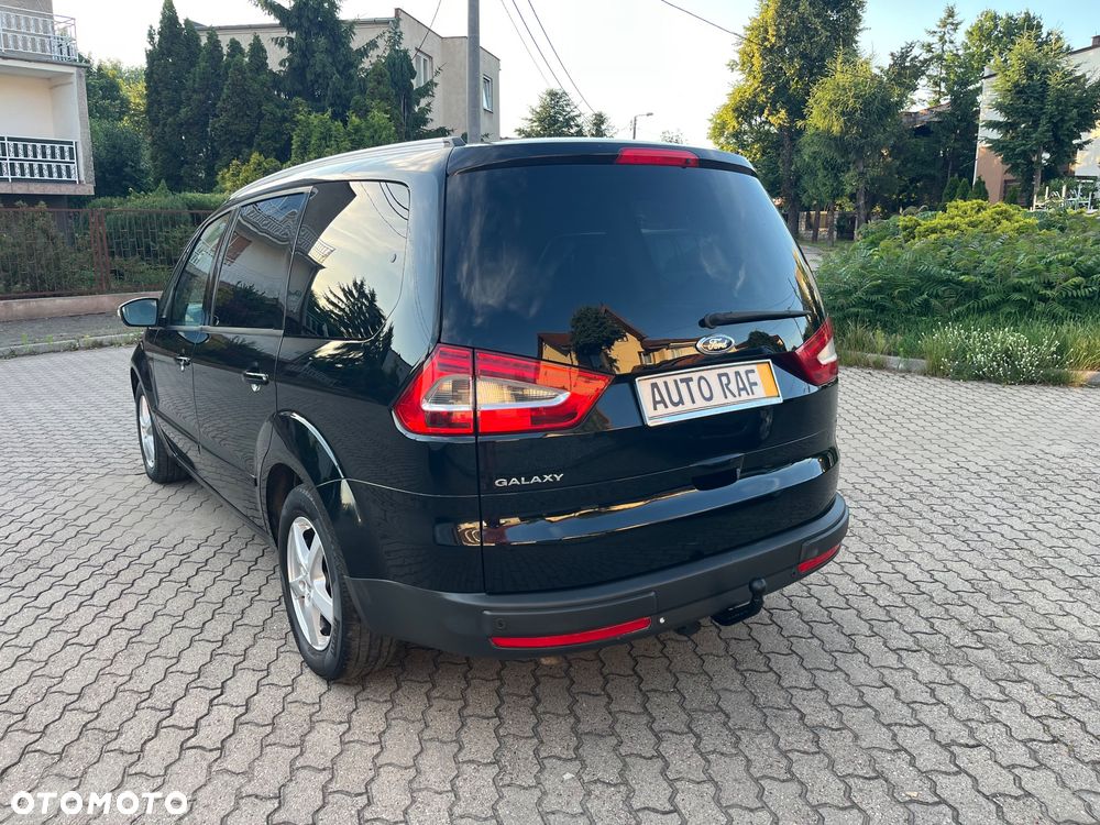 Ford Galaxy 2.0 TDCi Ambiente - 4