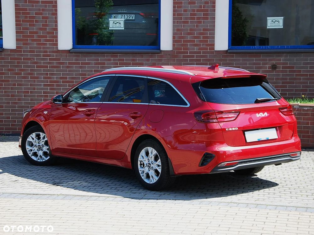 Kia Ceed - 7