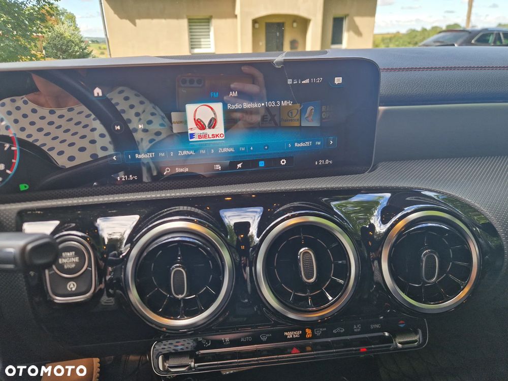 Mercedes-Benz CLA 220 4-Matic AMG Line 7G-DCT - 9