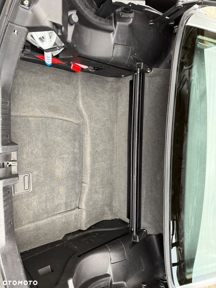 Mercedes-Benz SLK - 22