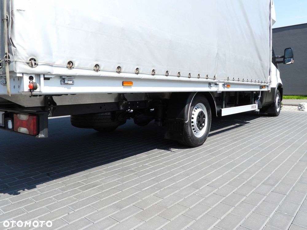 Iveco DAILY 35S18 PLANDEKA 10 PALET WEBASTO TEMPOMAT LEDY PNEUMATYKA KLIMATYZACJA  180KM - 17