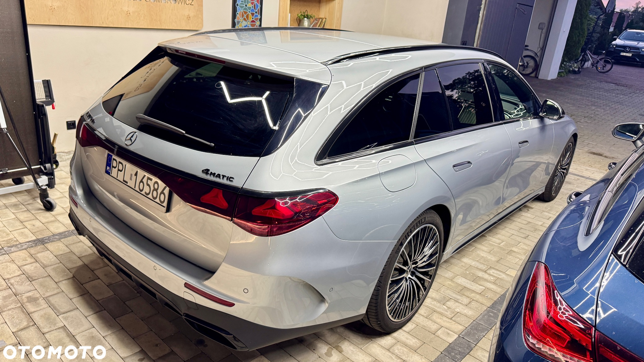 Mercedes-Benz Klasa E 300de T 4Matic 9G-TRONIC - 8