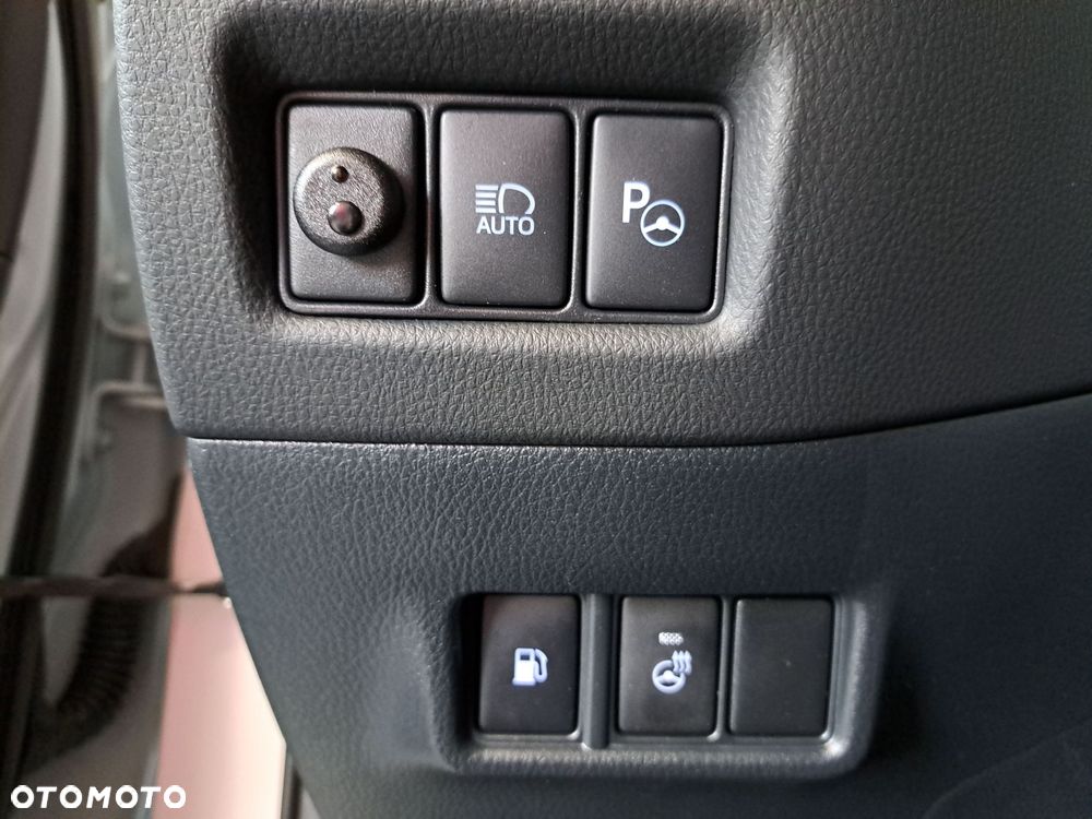 Toyota C-HR 2.0 Hybrid GR Sport - 34