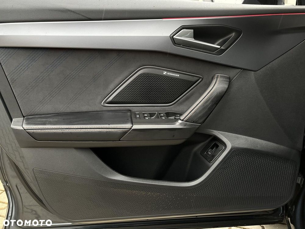 Cupra Formentor - 25
