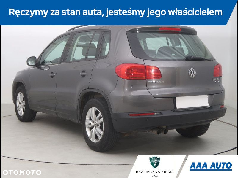 Volkswagen Tiguan - 5