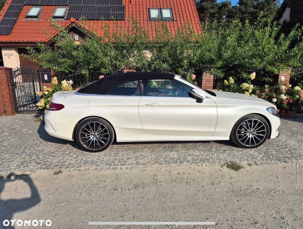Mercedes-Benz Klasa C 200 4-Matic 9G-Tronic - 3